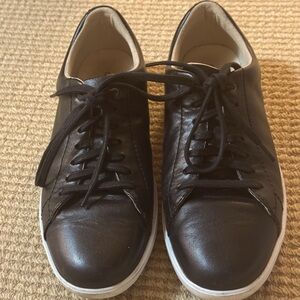 Cole Haan Grand Crosscourt Sneaker Black Sz 7. Excellent, near new condition!